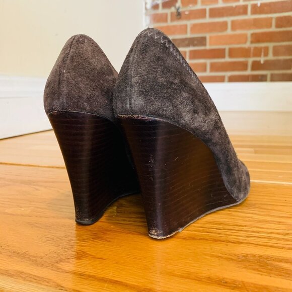 Tory Burch Chelsea Brown Suede Leather Wedge Pumps Size 7.5 M - Picture 8 of 15